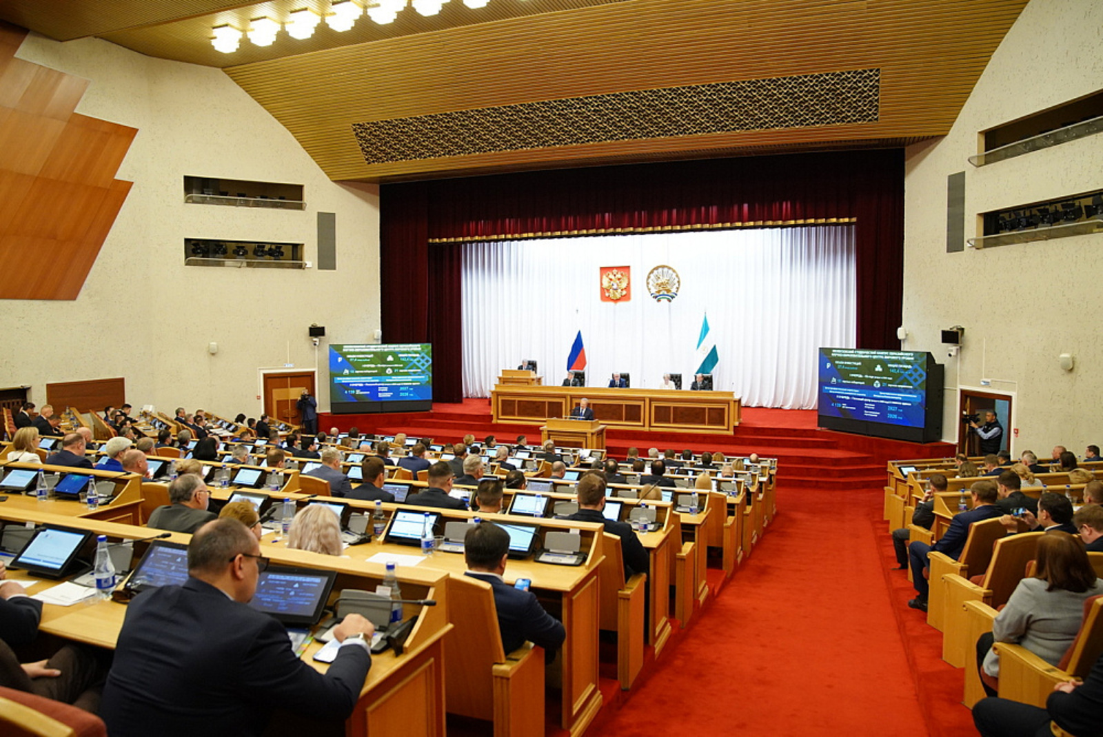 Эксперты оценили эффективность работы Кабмина Башкирии в 2025 году