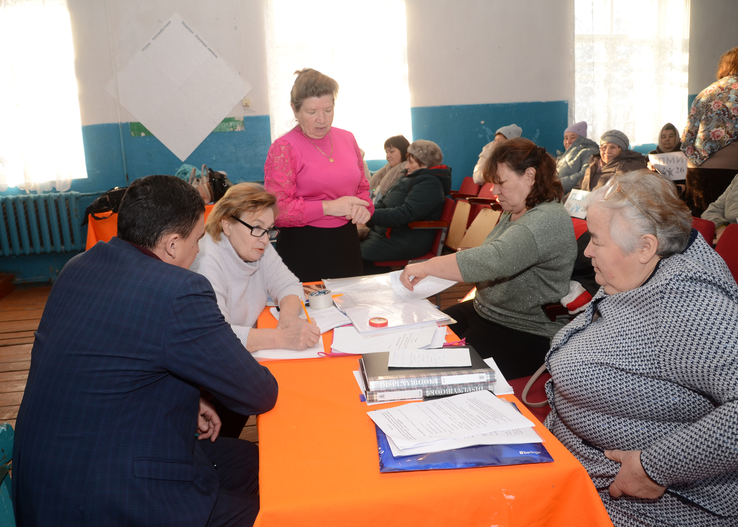 Староабзановцы за новую водонапорную башню