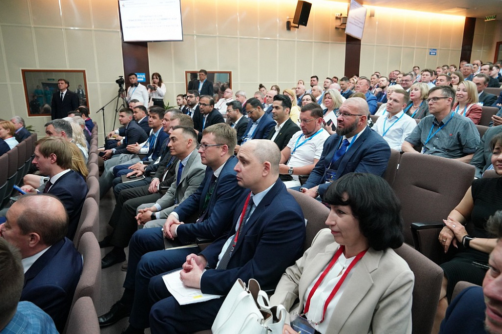 Радий Хабиров: Предприятия нефтегазохимической отрасли всегда найдут поддержку Башкортостана