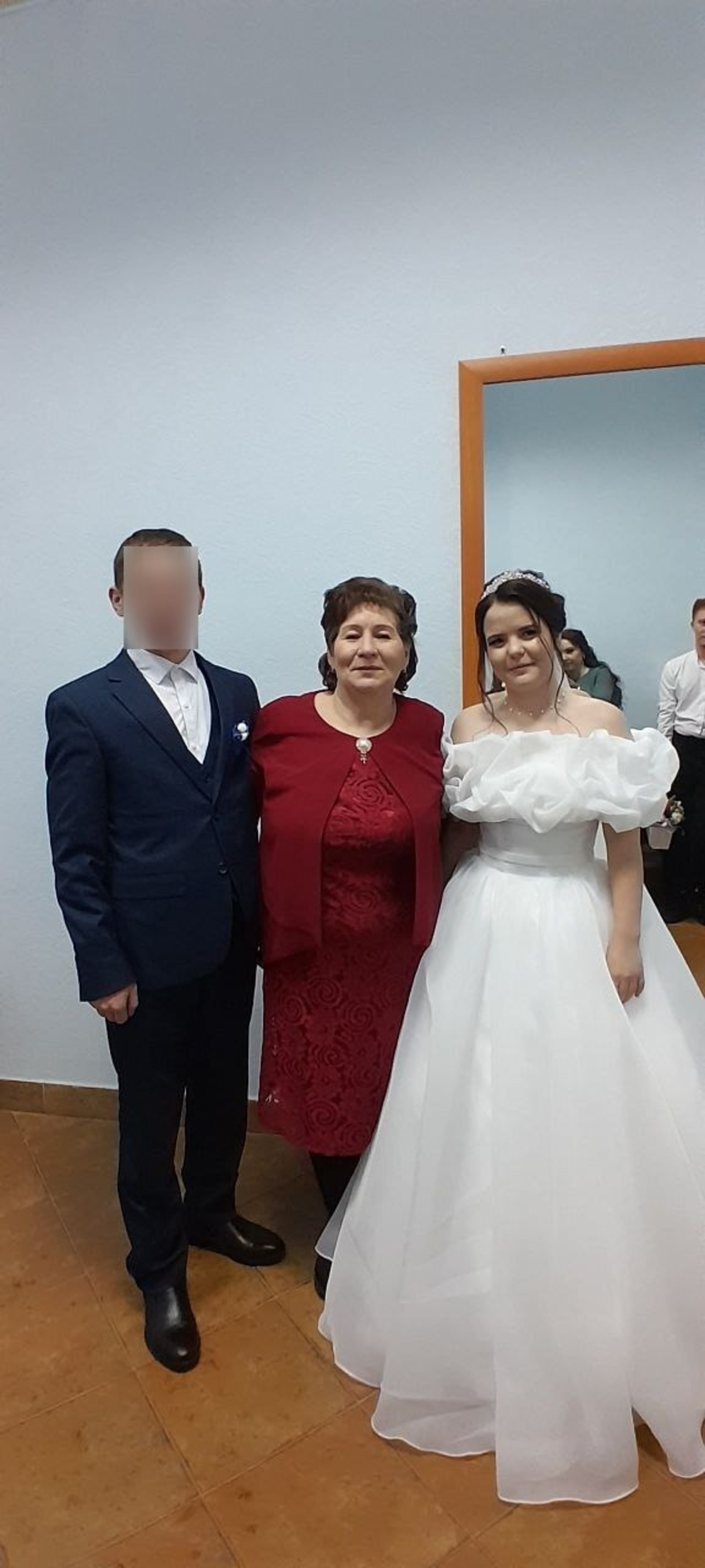 Боец СВО с позывным "Шустрый" во время отпуска сыграл свадьбу