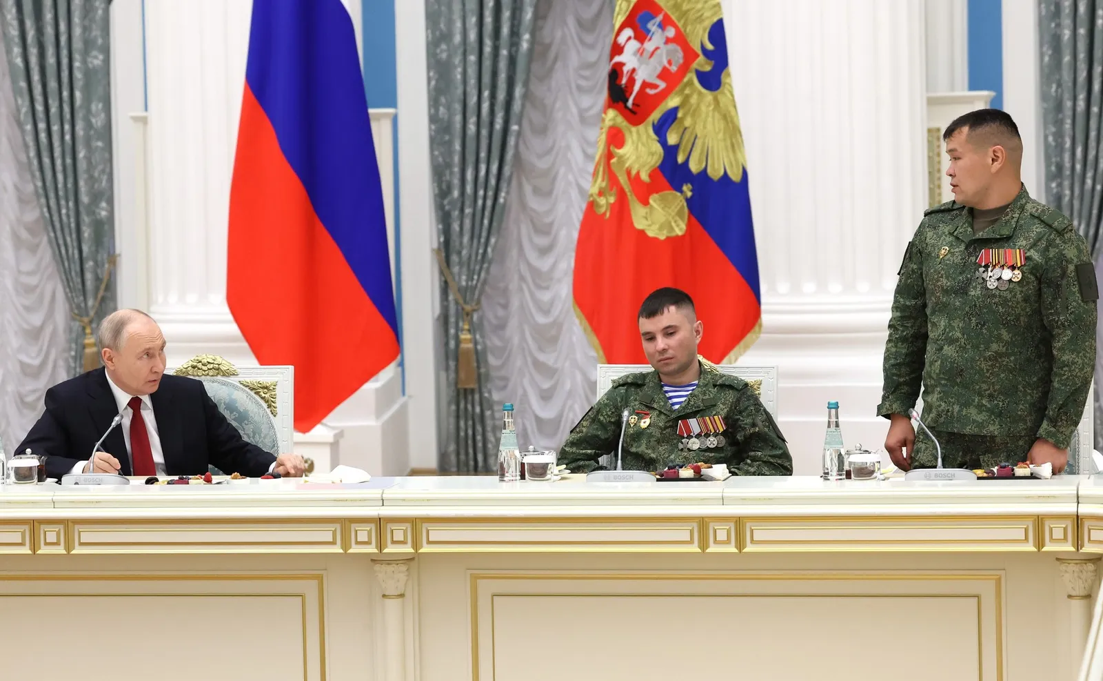 Встреча Владимира Путина  с военнослужащими – участниками СВО