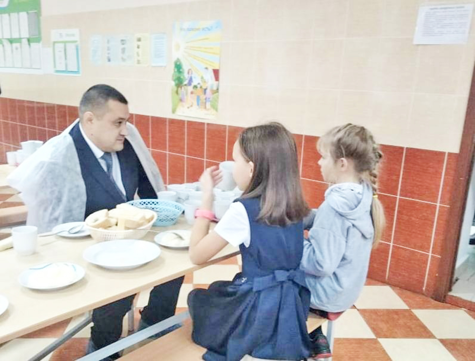 Общественная палата Башкирии проводит опрос среди родителей учеников