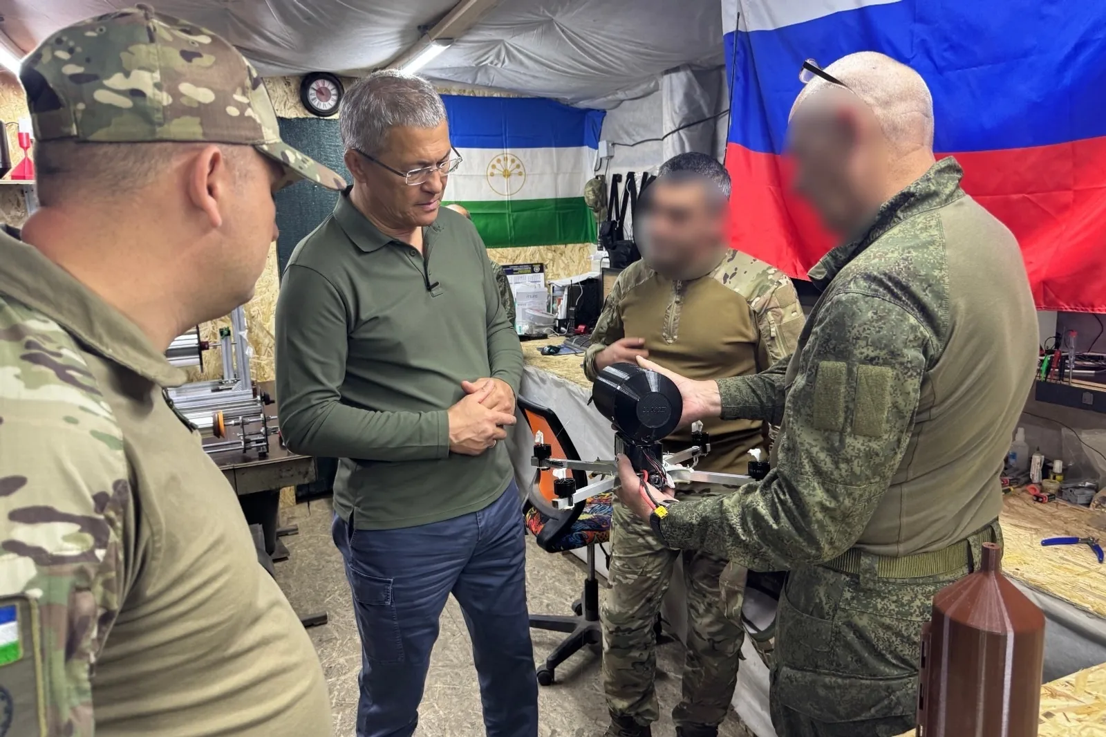 Глава Башкирии  прибыл в зону СВО проведать военнослужащих из Башкирии