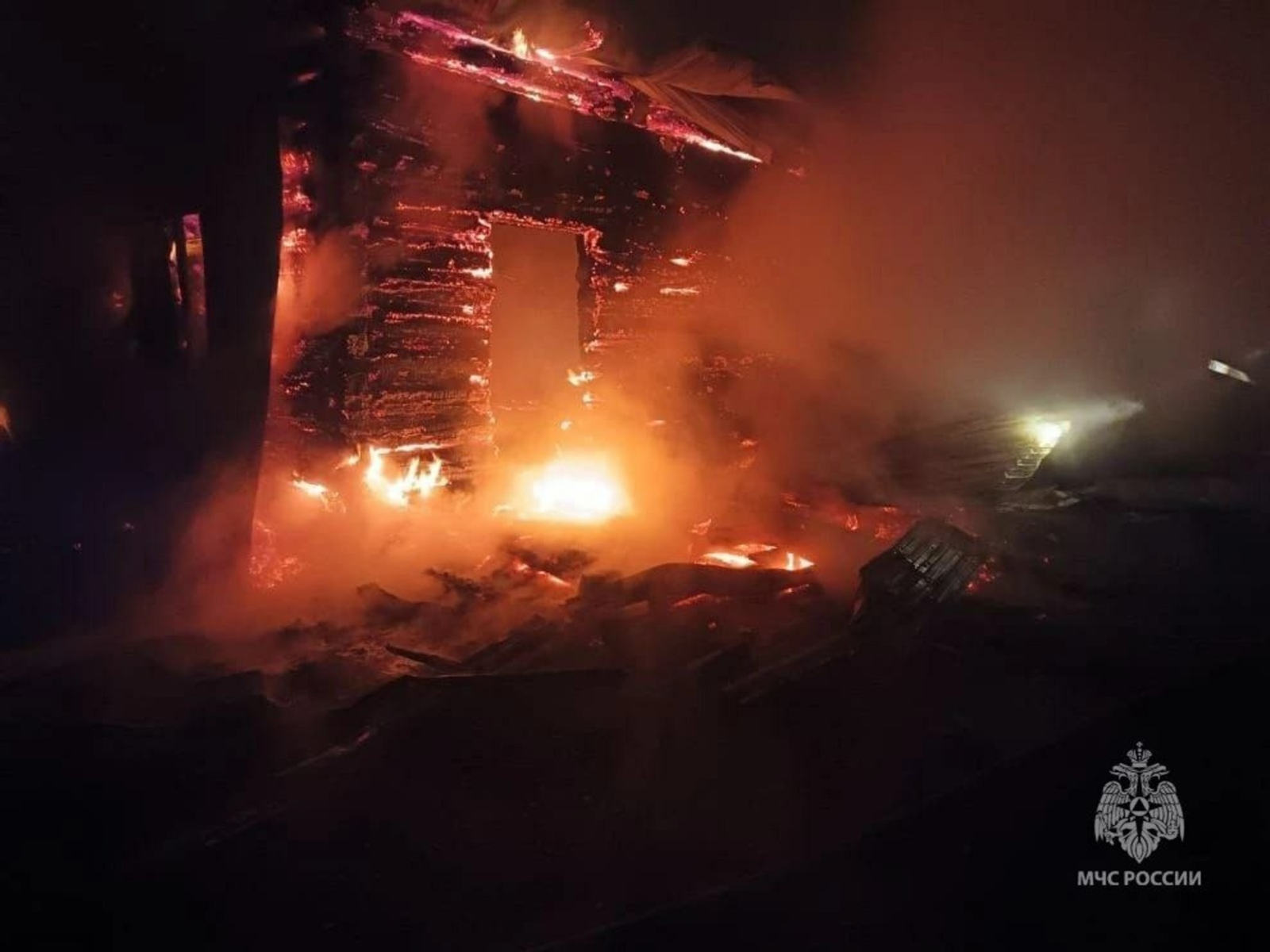 В Башкирии сгорела деревенская  мечеть