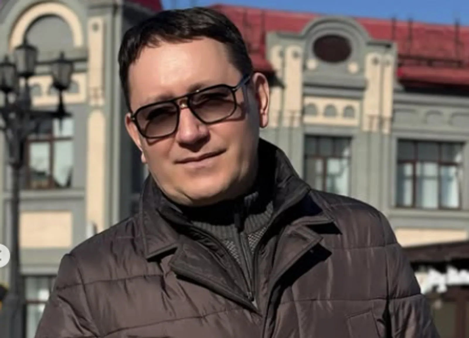 Популярный певец Айдар Галимов сообщил о смерти отца
