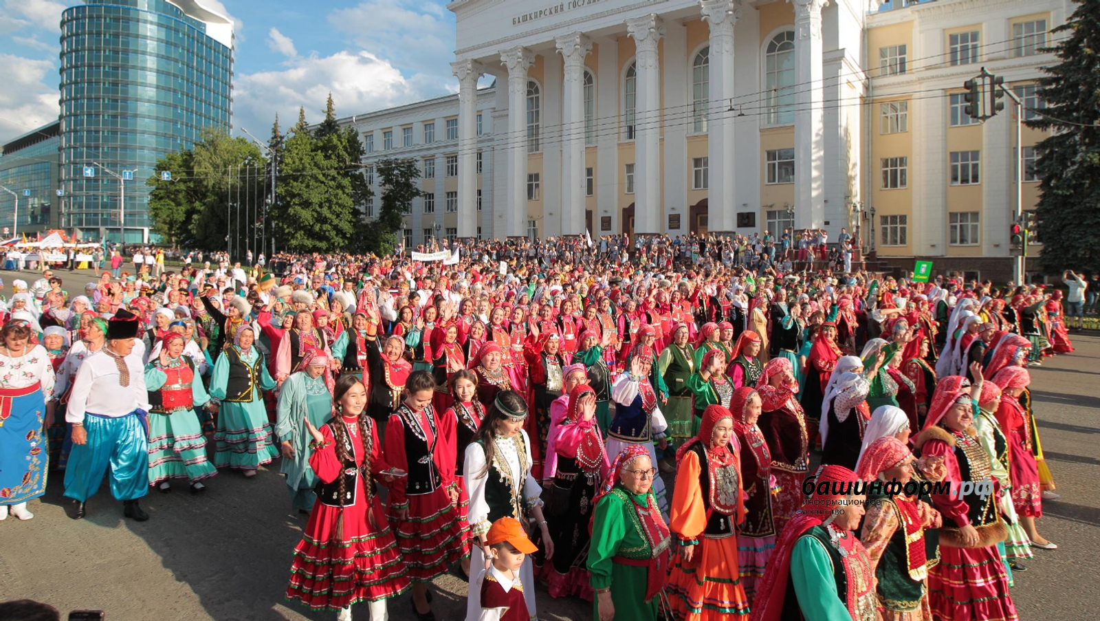 В Башкирии отметят День национального костюма
