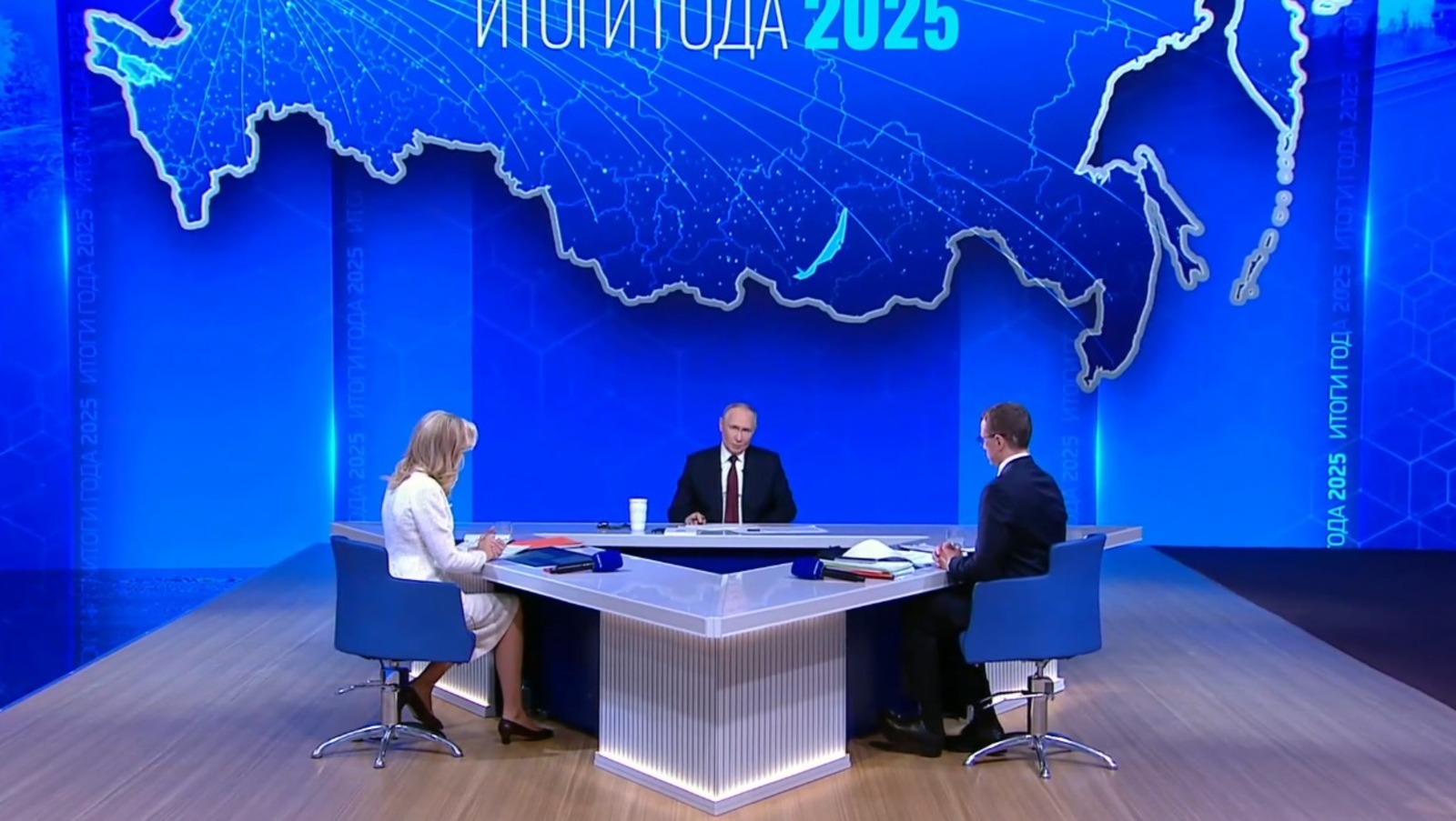 Путин: Банк России принял решение снизить ключевую ставку до 16% годовых