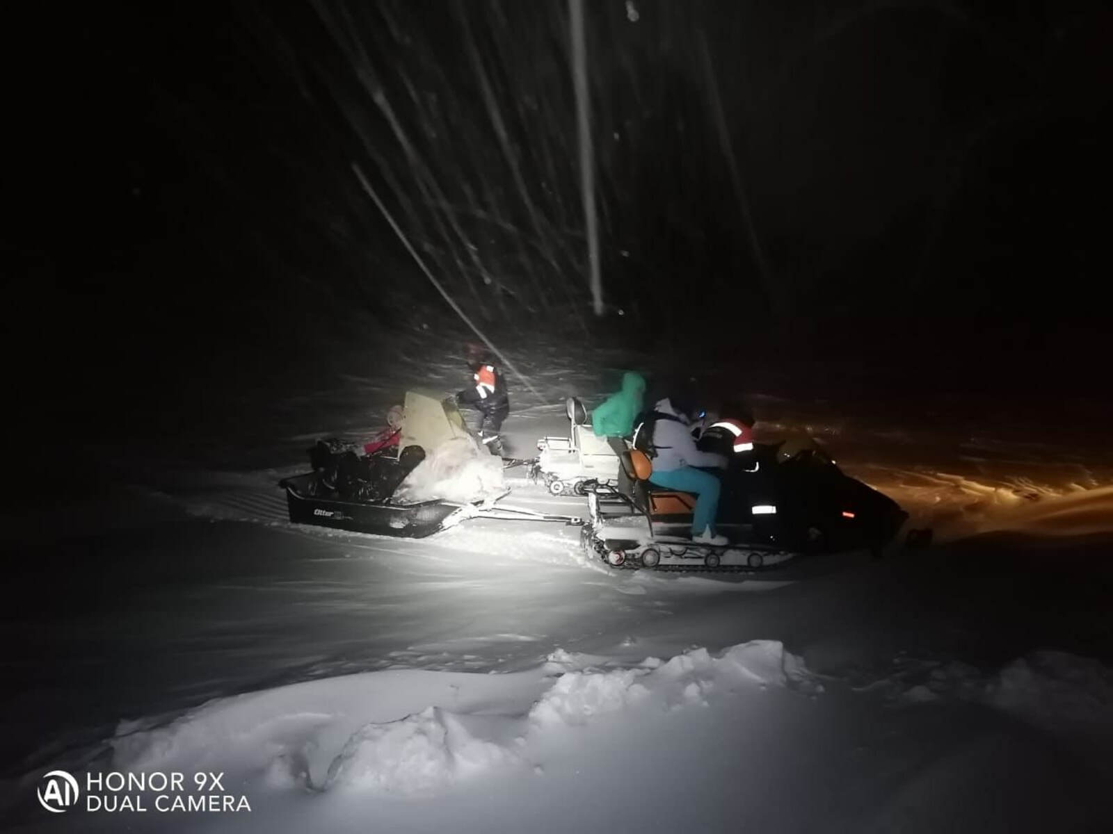 В Башкирии 10 туристов попали в снежный плен