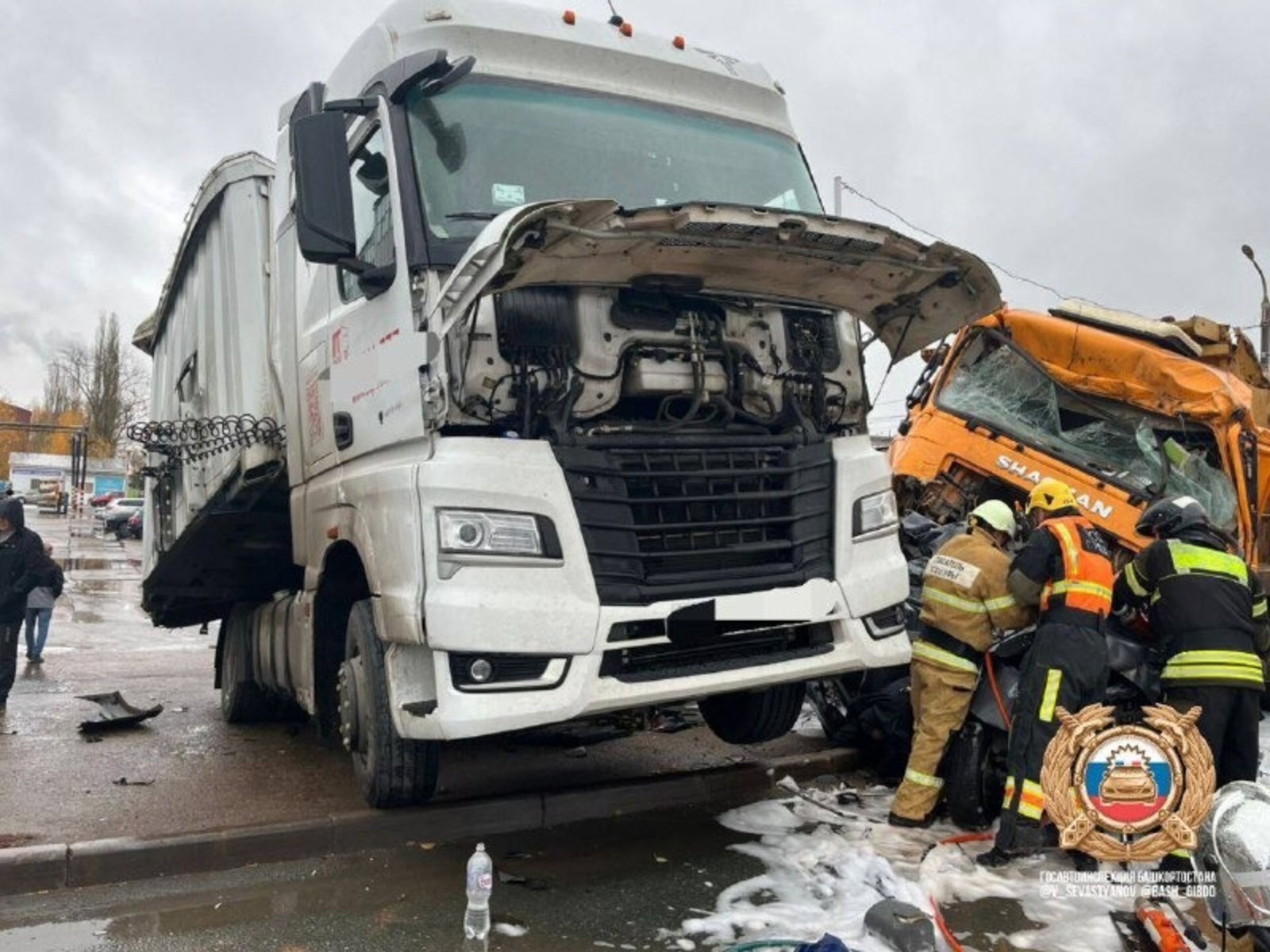 В Башкирии из-за отказа тормозов большегруз устроил массовую аварию с погибшими