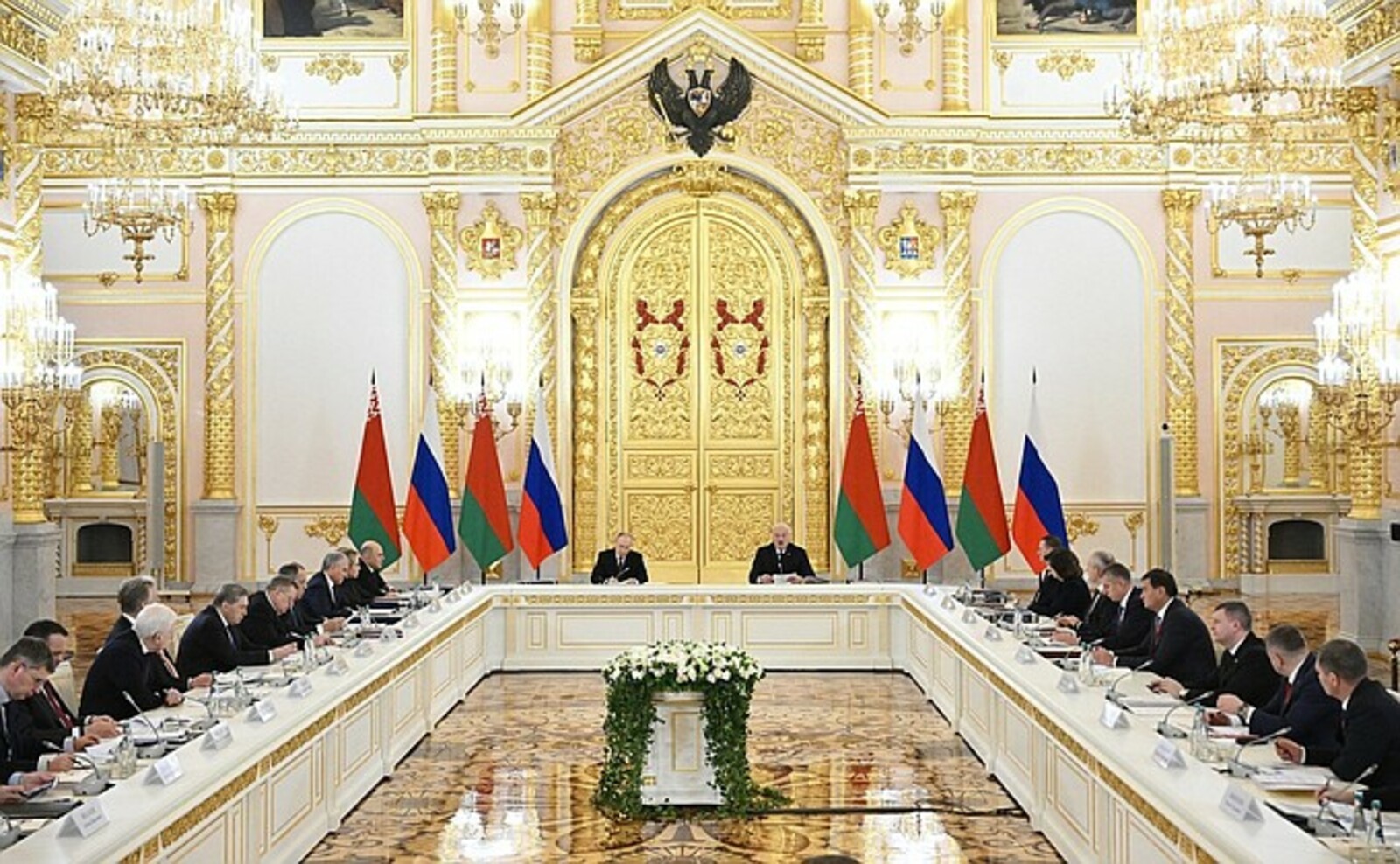 Путин провел заседание Высшего Государственного Совета Союзного государства