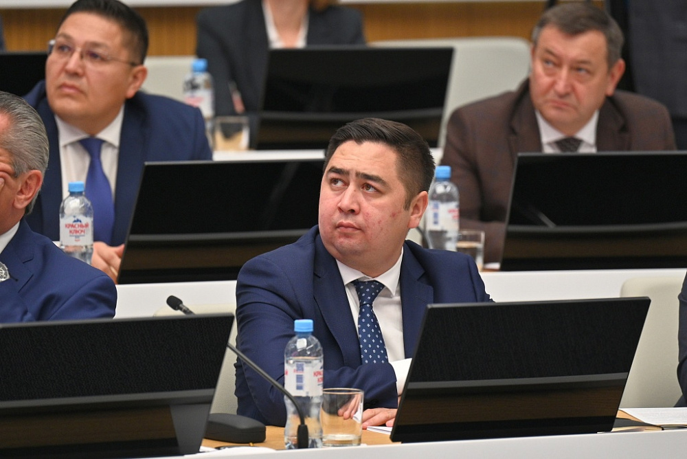 Радий Хабиров поручил главам муниципалитетов тщательно проверять списки резервистов