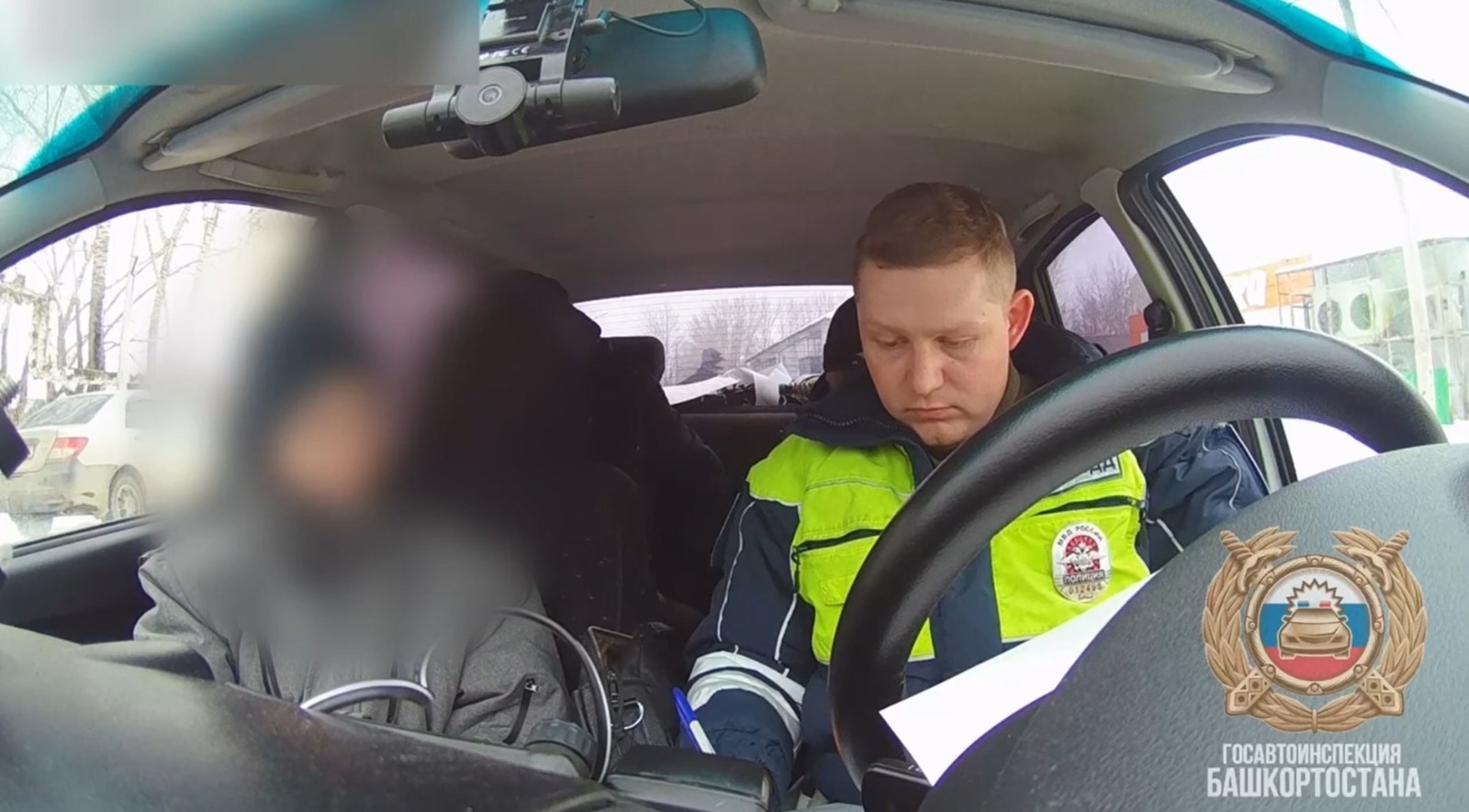 В Башкирии инспекторы ГАИ остановили подростка за рулём квадроцикла