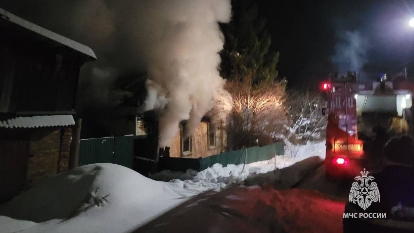 Ночной пожар в Башкирии унес жизни мужчины и женщины