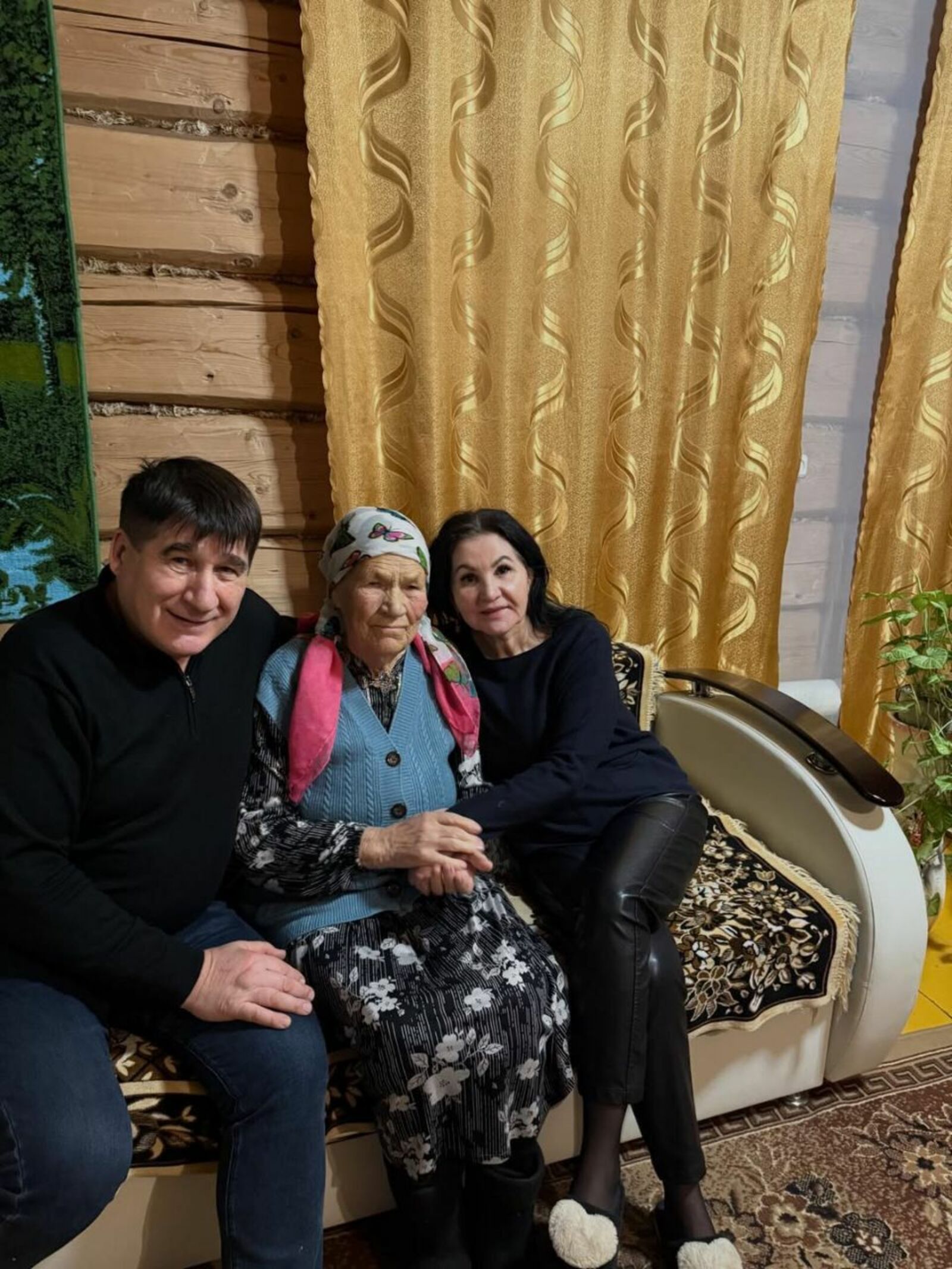 Жавит Шакиров сообщил о потере дорогого человека