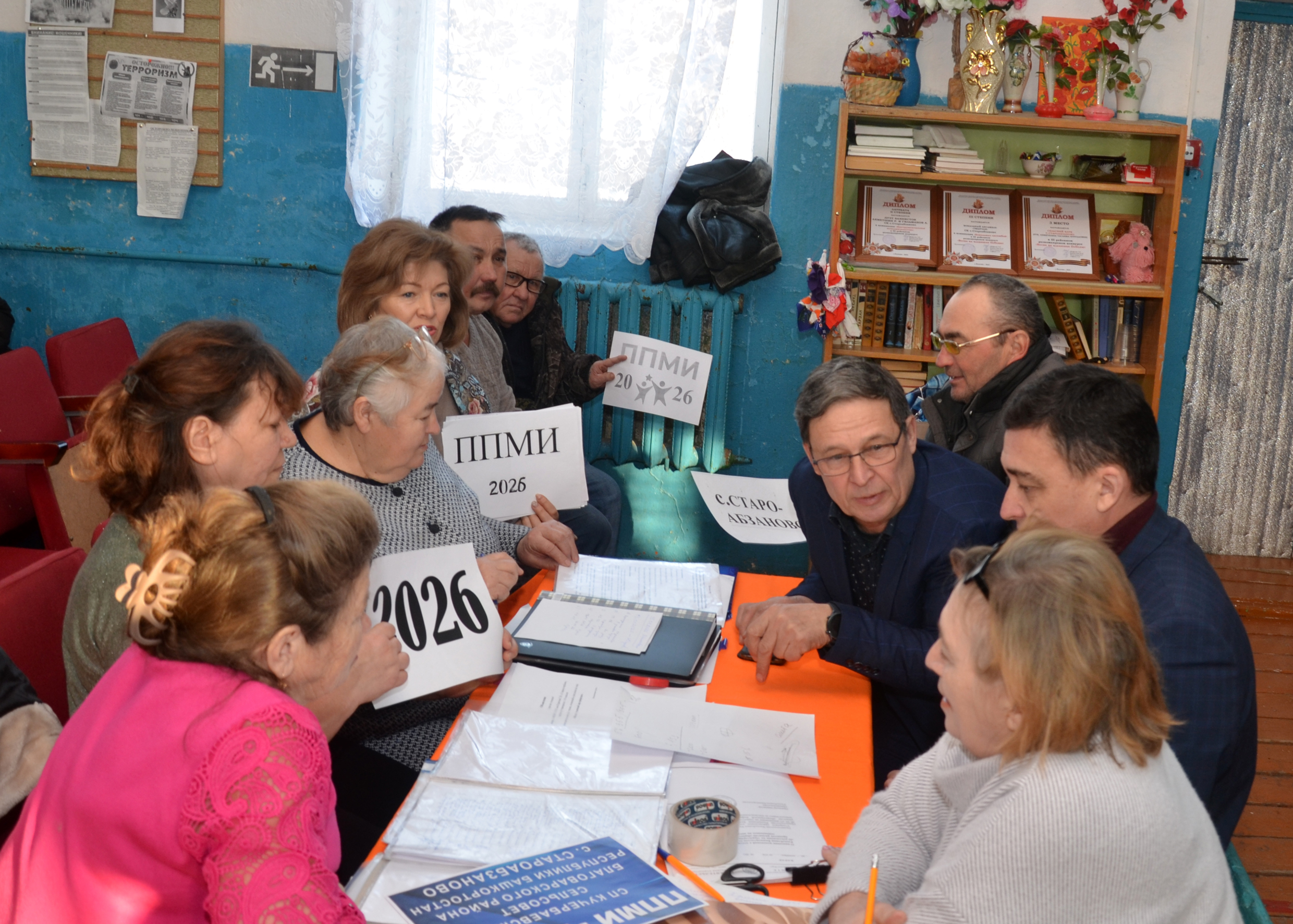 Староабзановцы за новую водонапорную башню