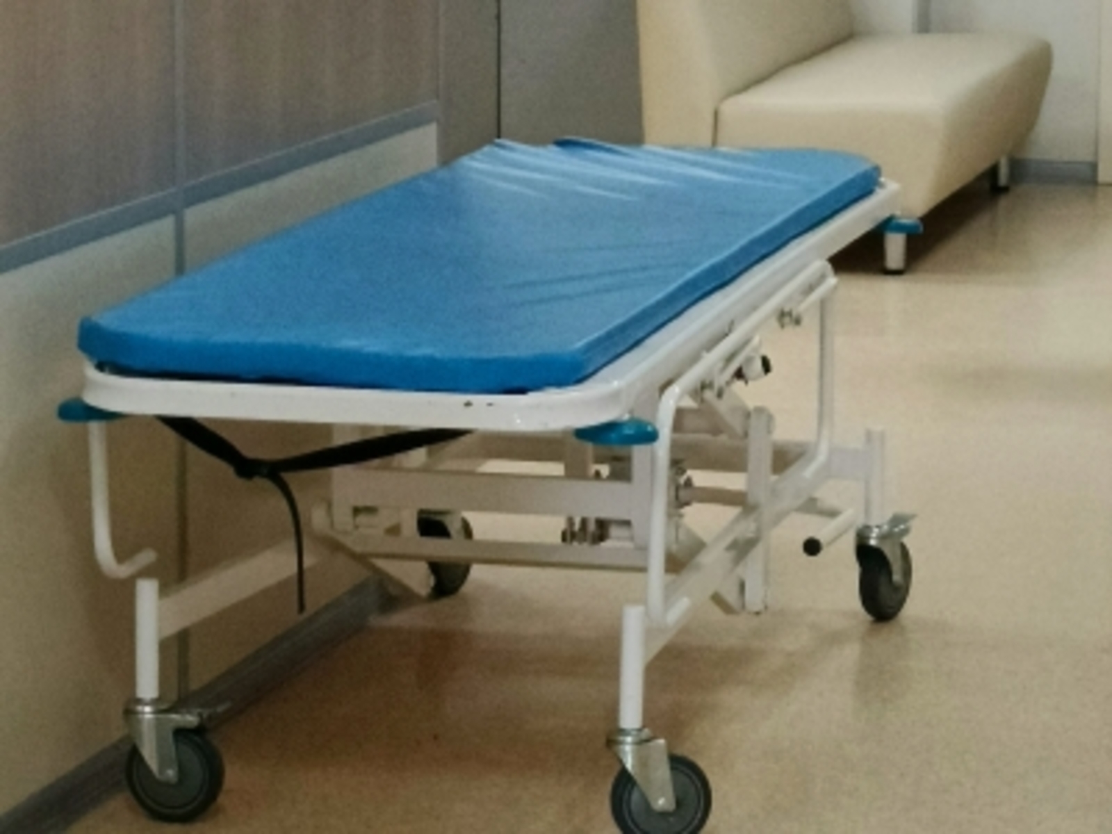 Молодой водитель в Уфе сбил на «зебре» бабушку и ребенка