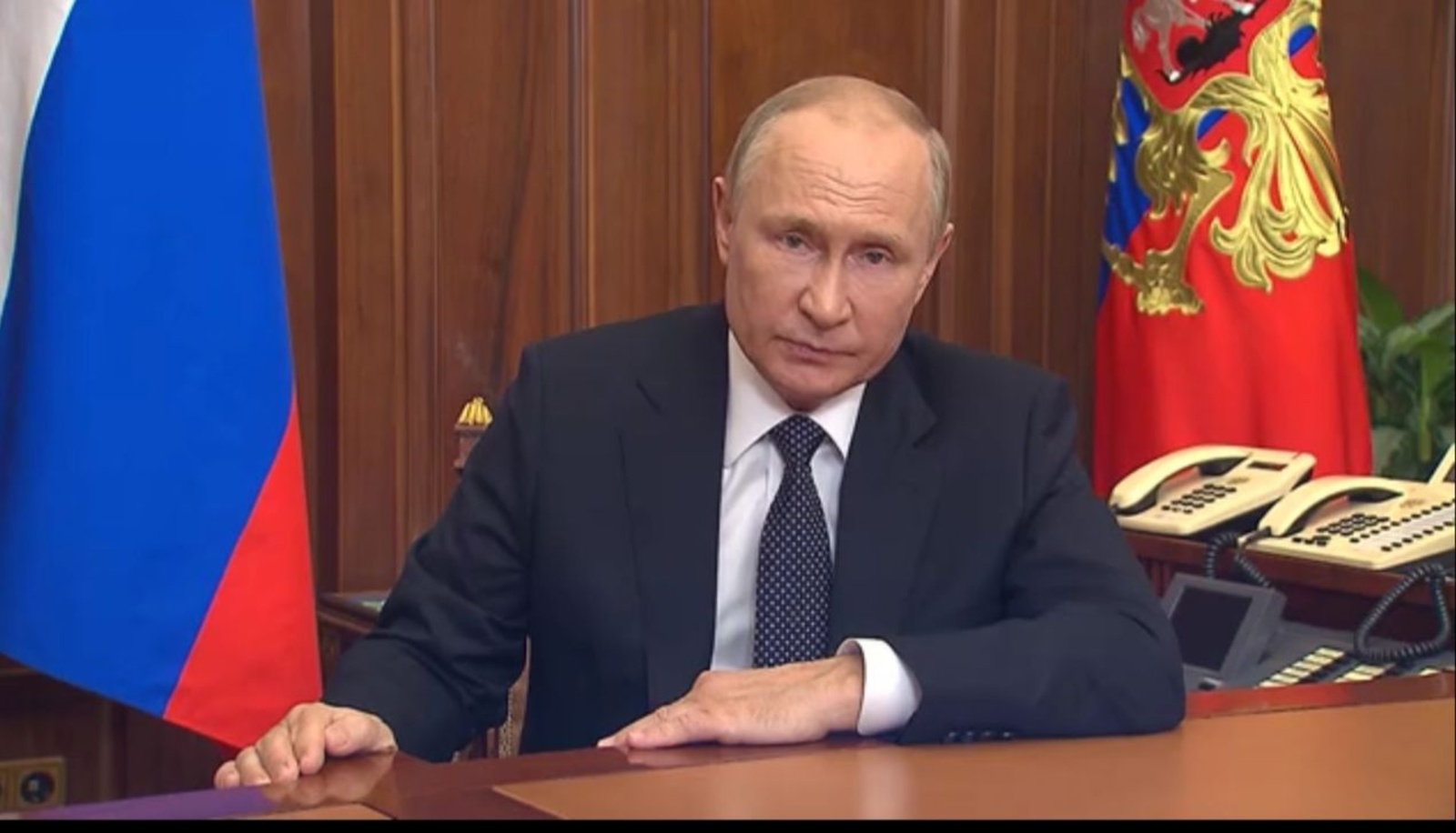 Сообщили детали разговора Путина и Лукашенко после заседания ОДКБ