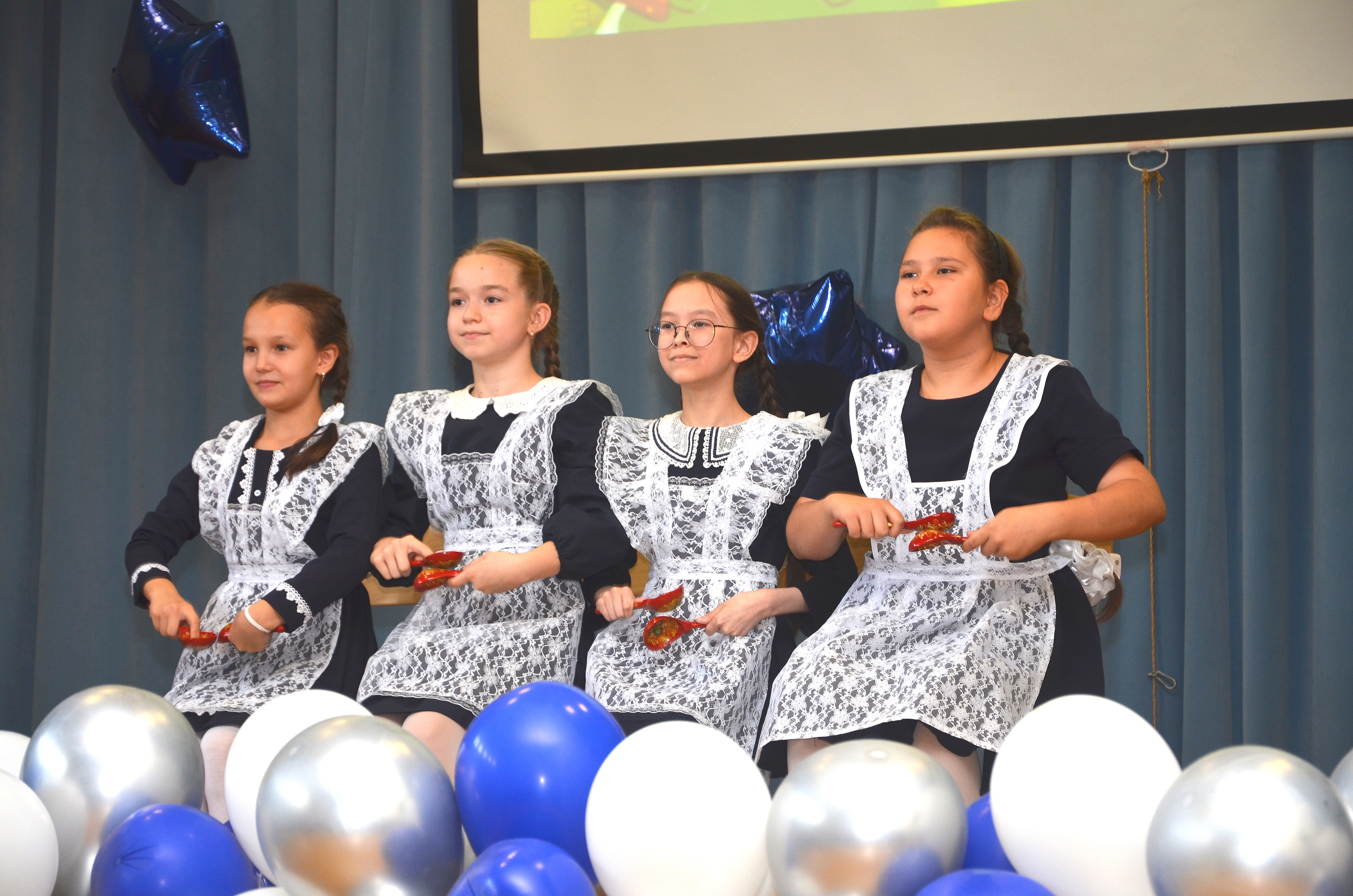 День учителя в Языковской школе