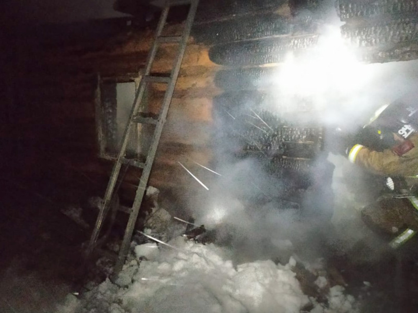 В Чекмагушевском районе мужчина сгорел заживо при возгорании бани