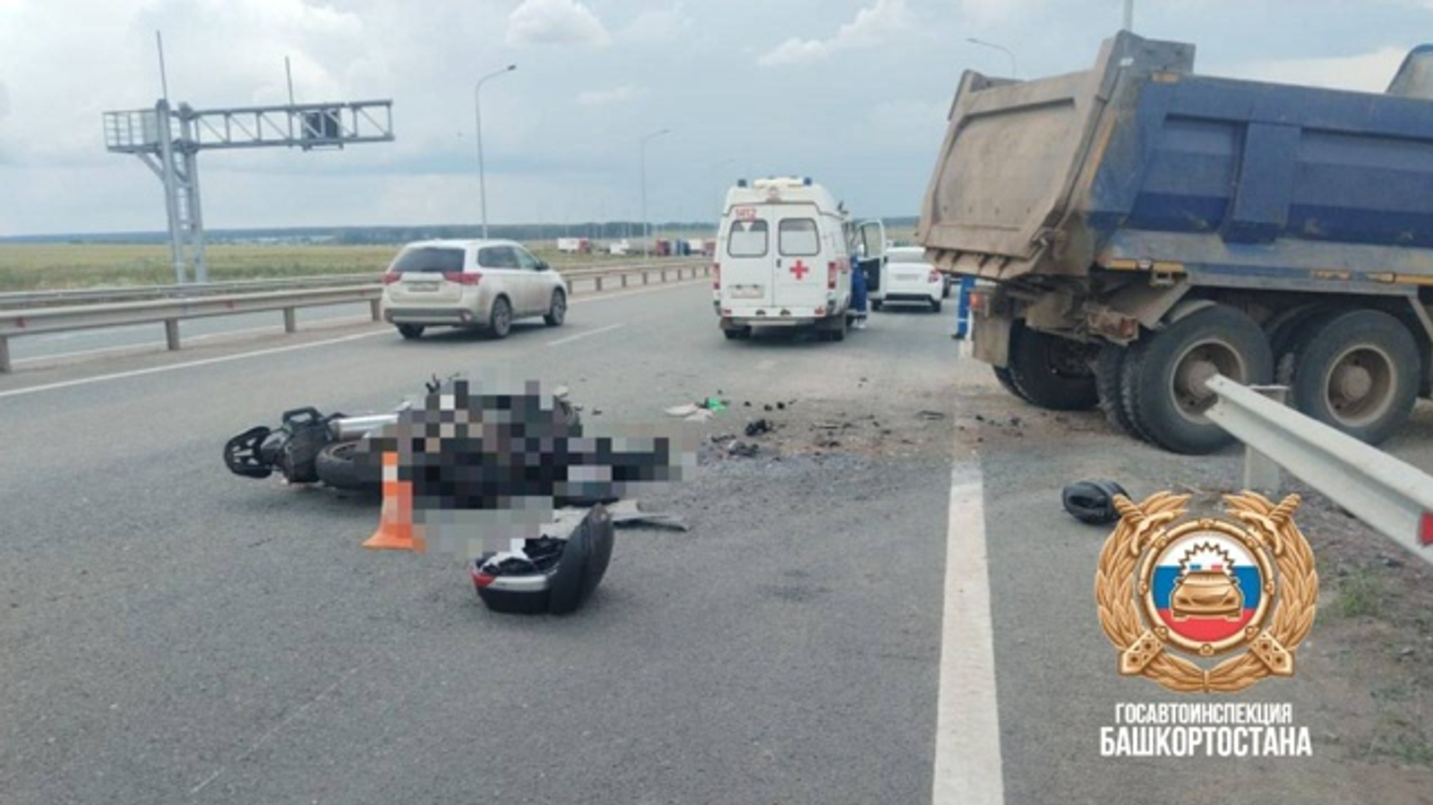 Водитель двухколесного транспорта от полученных травм скончался