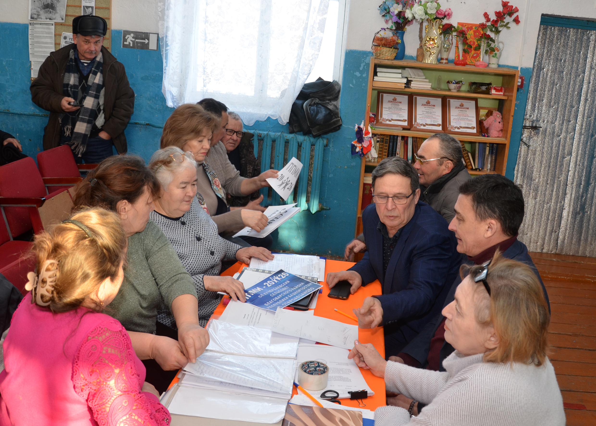 Староабзановцы за новую водонапорную башню