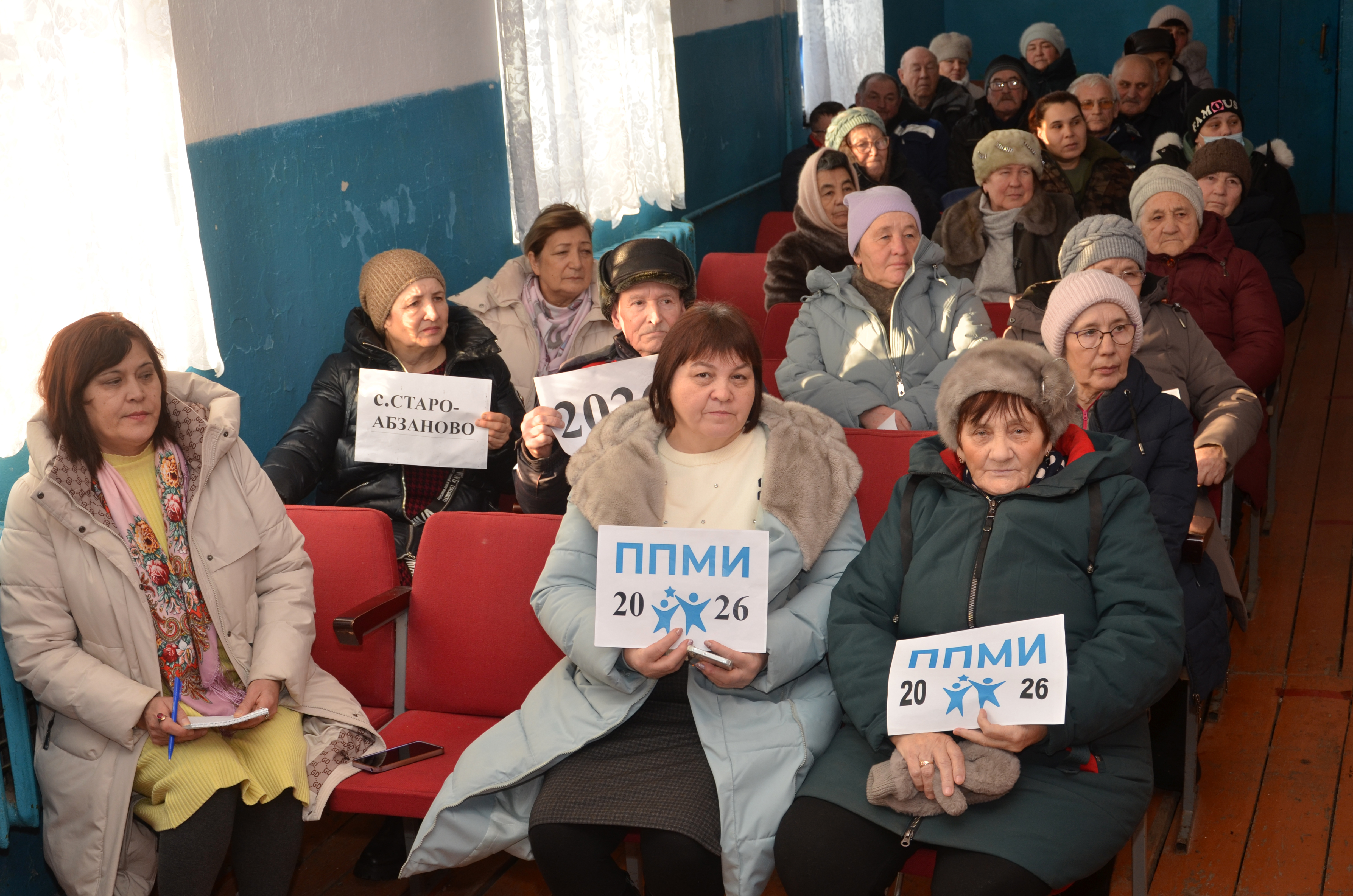 Староабзановцы за новую водонапорную башню